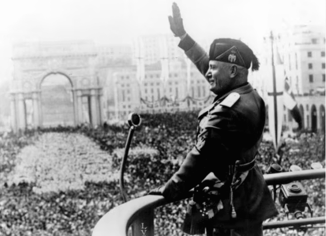 Mussolini Benito a Genova