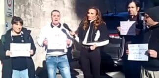 Striscia la Notizia a Genova per lo scandalo dei bambini disabili senza cure Striscia la Notizia 29 dicembre 2023 disabili Liguria