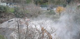Genova, demolito il centro sociale Terra di Nessuno al Lagaccio demolizione Terra di Nessuno Lagaccio