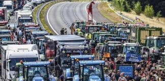 Protesta Agricoltori, sale la tensione a Ventimiglia per possibili blocchi Agricoltori protesta Germania