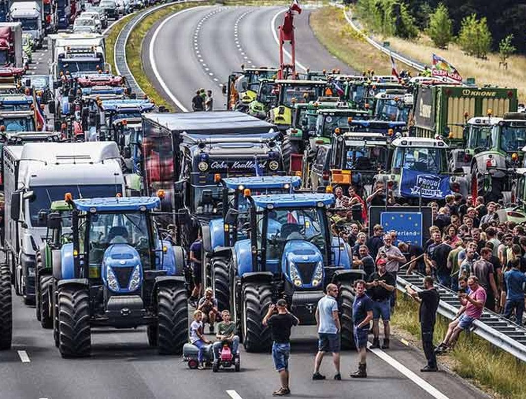 Agricoltori protesta Germania