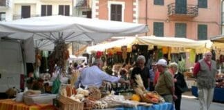 Loano, torna la tradizionale Fiera di San Sebastiano Loano Fiera San Sebastiano