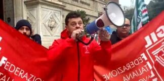 Genova, protesta dei Marittimi sui tagli all’indennità di malattia marittimi Cgil