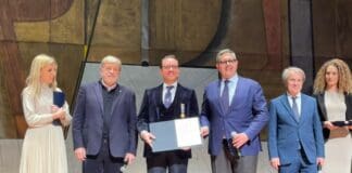 Genova, croce d’oro di San Giorgio per il tenore di Quezzi Francesco Meli Meli tenore