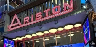 Sanremo2024, operaio cade sistemando uno schermo video, è grave Teatro Ariston Sanremo 2024