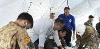 Gaza, medici del Gaslini e del Meyer aiuteranno bambini feriti dai bombardamenti israeliani Nave Vulcano bambini feriti Gaza