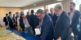 Toti al Mipim di Cannes: mercato immobiliare di Genova tra i più effervescenti Mipim Cannes Toti Bucci
