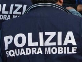 Polizia squadra Mobile