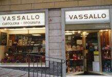 Genova, la storica Cartoleria Vassallo chiude dopo 170 anni Cartoleria Vassallo Genova