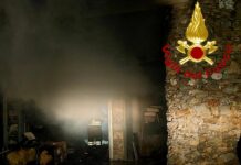 Genova, incendio in un box di Quezzi incendio quezzi 6 aprile 2024