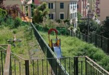 Cornigliano, giardini per bambini di Villa De Mari ormai una jungla Cornigliano giardini Villa De Mari
