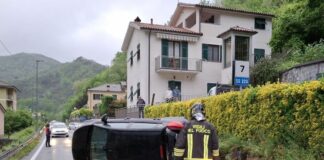 San Colombano Certenoli, auto ribaltata sulla ss 225 San Colombano Certenoli incidente 2 maggio 2024