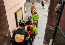 Cinque Terre, malore per un turista, salvato dai soccorritori Soccorso persona Cinque Terre