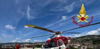 Genova, grave il bambino caduto dal secondo piano di una scuola a Voltri