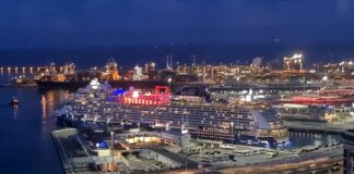 Genova, musica a tutto volume alle 4 del mattino dopo il matrimonio a Portofino concerto notturno nave crociera Genova