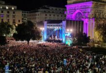 Genova, derubato della collana d’oro al concerto di piazza della Vittoria Genova Rap in Piazza concerto