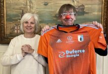 Chiavari, la maglia del portiere dell’Entella Paroni all’asta per la clownterapia Maglia Andrea Paroni Entella