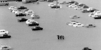 Genova, una mostra a Villa Croce dedicata al fotografo Mario Parodi Alluvione Genova foto Mario Parodi