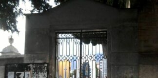 Loano, il sindaco Lettieri ordina ai proprietari delle tombe di pulirle e ripararle loano cimitero