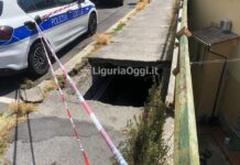 Genova, crolla il marciapiede di corso Europa, infiammano le proteste marciapiede crollato corso Europa Genova 17 giugno 2024