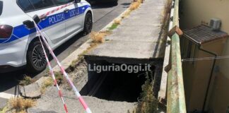 Genova, crolla il marciapiede di corso Europa, infiammano le proteste marciapiede crollato corso Europa Genova 17 giugno 2024