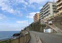 Genova, Voltri fa scuola contro muri e scalinate imbrattate Voltri via Rubens scalinata