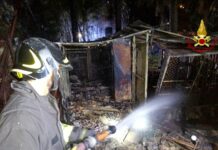 Chiavari, incendio in via Piacenza spento dai vigili del fuoco Chiavari incendio via Piacenza 28 luglio 2024