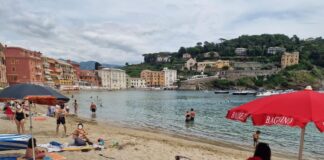 Sestri Levante, numero chiuso sulla Baia del Silenzio e nuovi servizi Sestri Levante Baia del Silenzio spiaggia