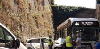 Genova, grave incidente in via Borgoratti, strada chiusa Borgoratti, incidente 9 agosto 2024