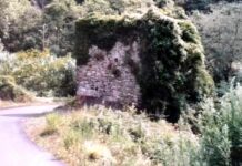 Liguria, aumento record delle case diroccate e fatiscenti Casa del Diavolo Castiglione Chiavarese