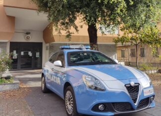 Savona, si getta in mare per scappare dopo una rapina: arrestato Polizia Rapallo