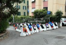 Genova, via Stefano Castagnola ancora bloccata residenti chiedono informazioni via Castagnola cantiere