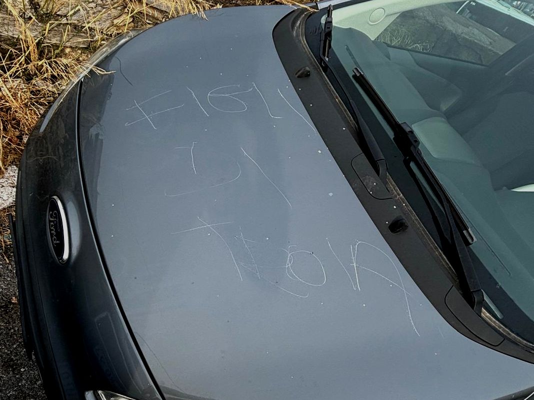 auto danneggiate stazione Sampierdarena