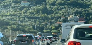 Autostrade, grave incidente in A12: un uomo in codice rosso coda A12 15 settembre 2024