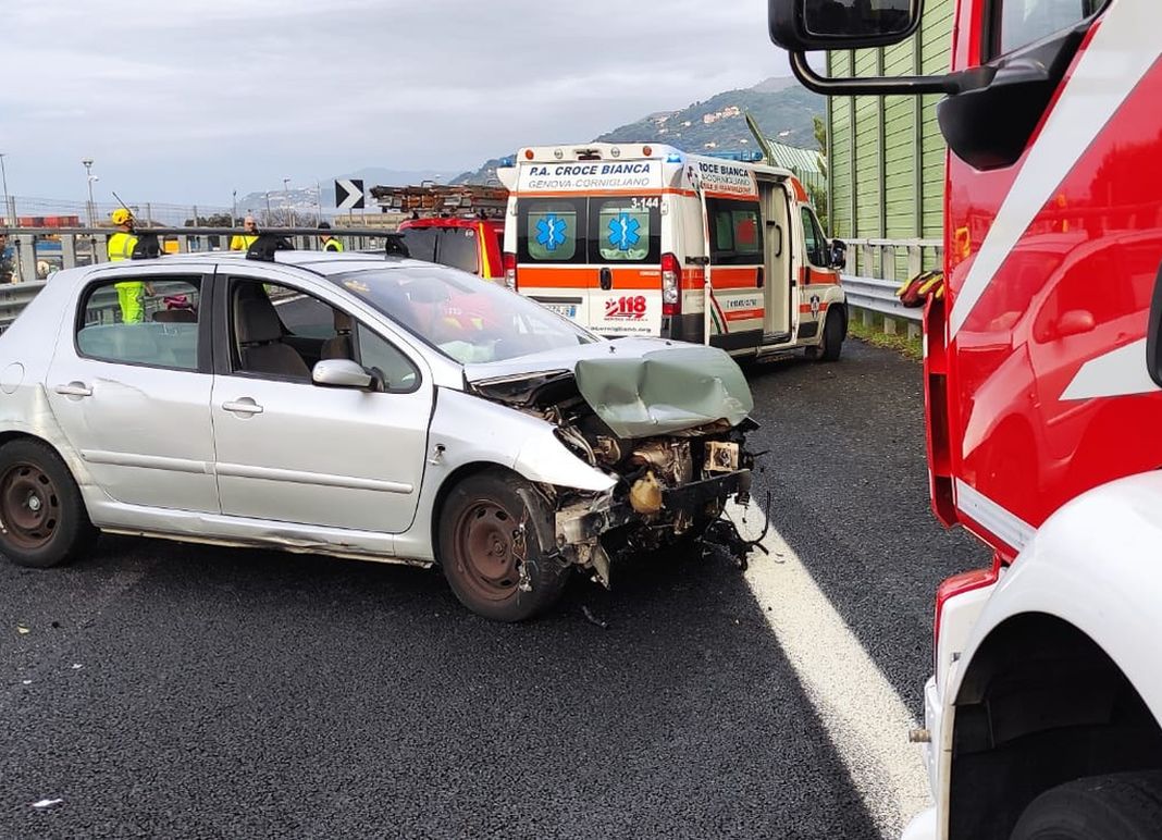 incidente autostrada a10 Prà 8 settembre 2024