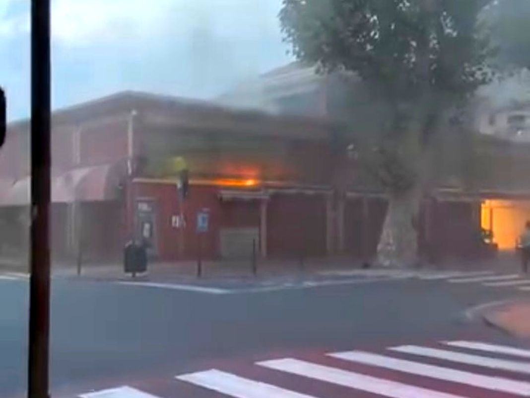 Ventimiglia incendio mercato coperto