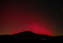 Genova, torna l’aurora boreale rossa aurora boreale rossa genova 10 ottobre 2024