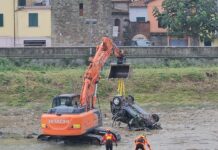 Cairo Montenotte, rimosse le carcasse delle auto finite nel Bormida Cairo Montenotte auto nel Bormida
