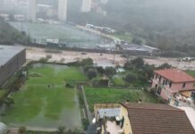 Maltempo Liguria, paura a Recco e a Sori: i torrenti raggiungono gli argini Recco torrente esondato