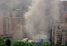 Genova, negozio a fuoco in via Fereggiano: palazzina evacuata, soccorsi sul posto