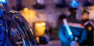 Sanremo, ingerisce 13 dosi di crack per sfuggire ai controlli: arrestato 38enne carabinieri notte