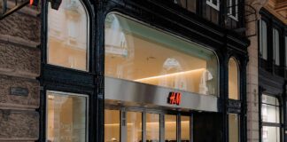 H&M riapre a Genova con i locali rinnovati H&M Genova