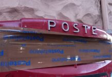Genova, cassette postali chiuse con il nastro adesivo, ecco svelato il mistero Poste Italiane cassette con nastro