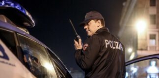 Genova, furto con strappo in discoteca in Corso Italia: denunciati tre giovanissimi Polizia auto notte