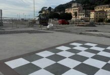 Recco, una scacchiera gigante e una nuova fontana sulla passeggiata a mare Recco scacchiera lungomare