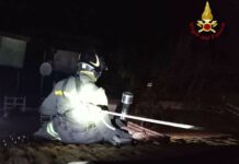 Ventimiglia, fiamme sul tetto di una abitazione a Bevera vigili fuoco incendio tetto