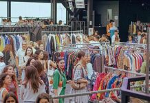Genova, a Palazzo Ducale torna la Vintage Vinokilo sale Vinokilo abiti vintage al chilo