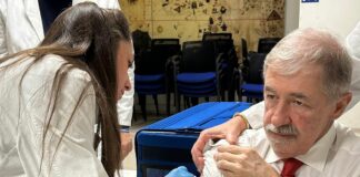 Liguria, Bucci testimonial per il vaccino anti influenza Bucci vaccino, vaccinazione, Marco Bucci