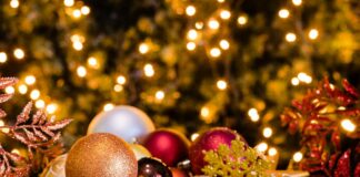 Genova, torna la Fiera di Natale a Struppa e cambiano le linee del Bus Natale addobbi palline