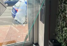 Genova, fermata la banda che spaccava le vetrine Quinto vetrata spaccata vetrina